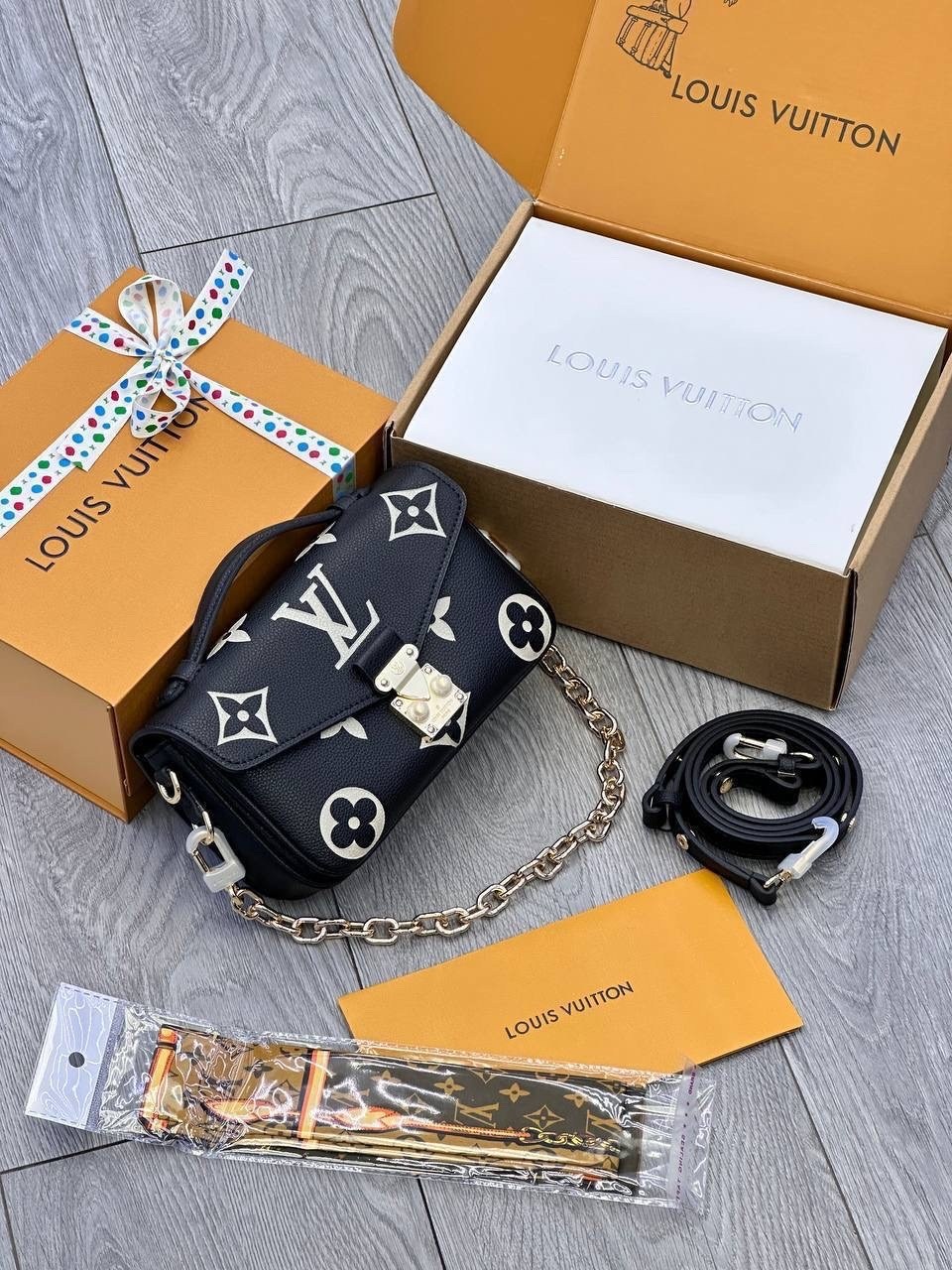сумка женская louis vuitton,сумка louis vuitton pochette metis east west,сумкa louis vuitton,сумка louis vuitton pochette metis,louis vuitton сумка на плечо