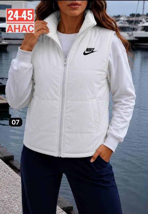 женский жилет nike,жилетка nike,жилет утепленный nike nike,жилет nike,жилет nike утепленный sportwear