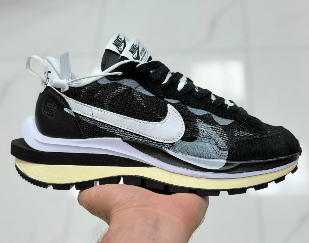nike vaporwaffle sacai black white,кроссовки sacai x nike vaporwaffle,nike sacai vaporwaffle,кроссовки,кроссовки sacai x nike vapor waffle