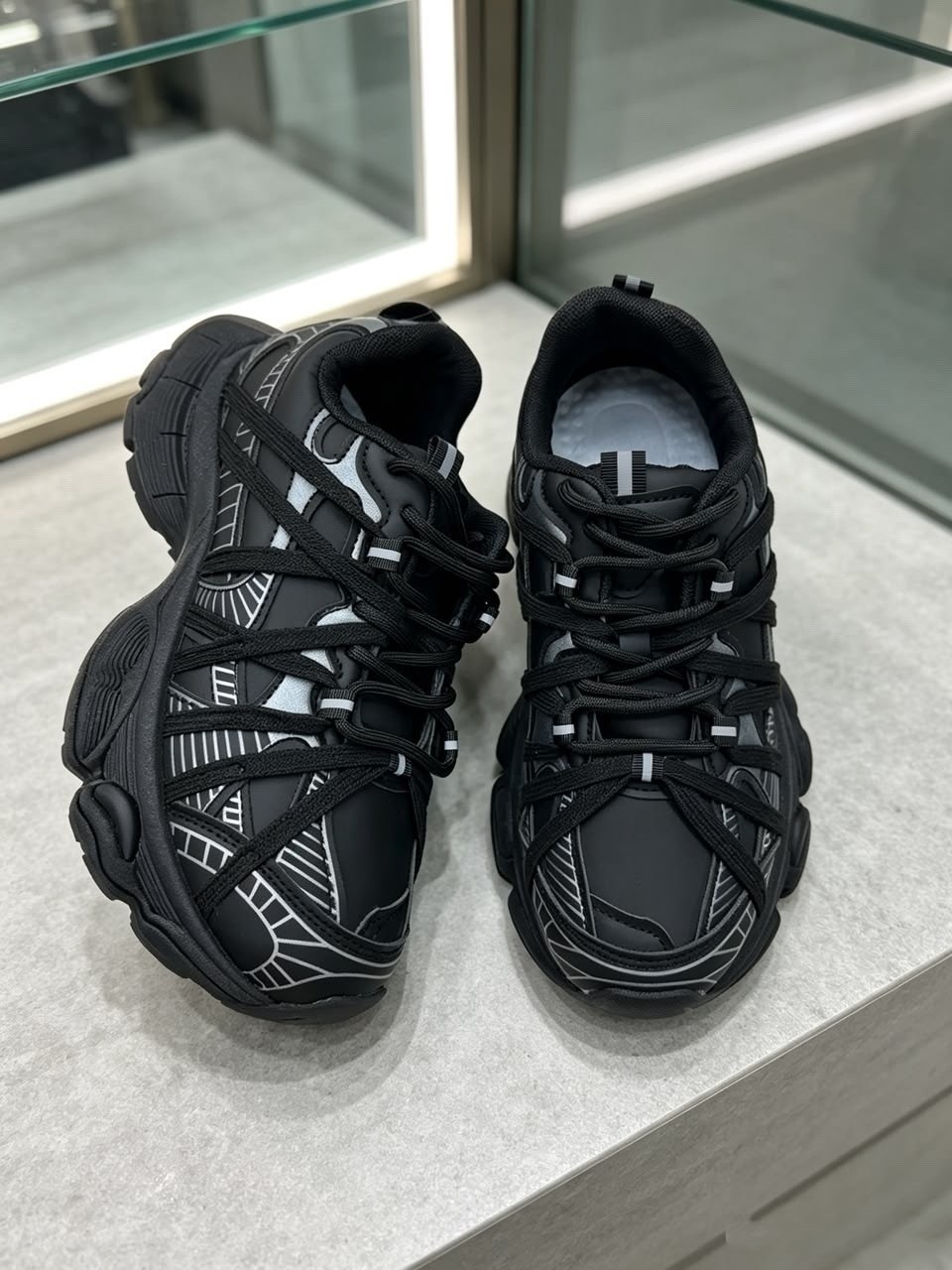 кроссовки track balenciaga,мужские кроссовки balenciaga track в стиле баленсиага черные многослойная подошва,balenciaga кроссовки,кроссовки женские balenciaga,мужские кроссовки баленсиага трек 2