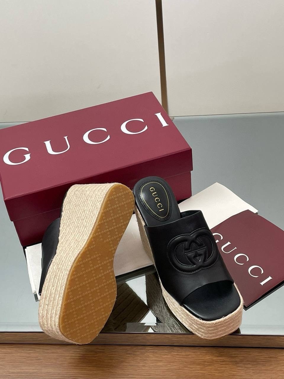 ,обуви,сабо гуччи,босоножки gucci,женская