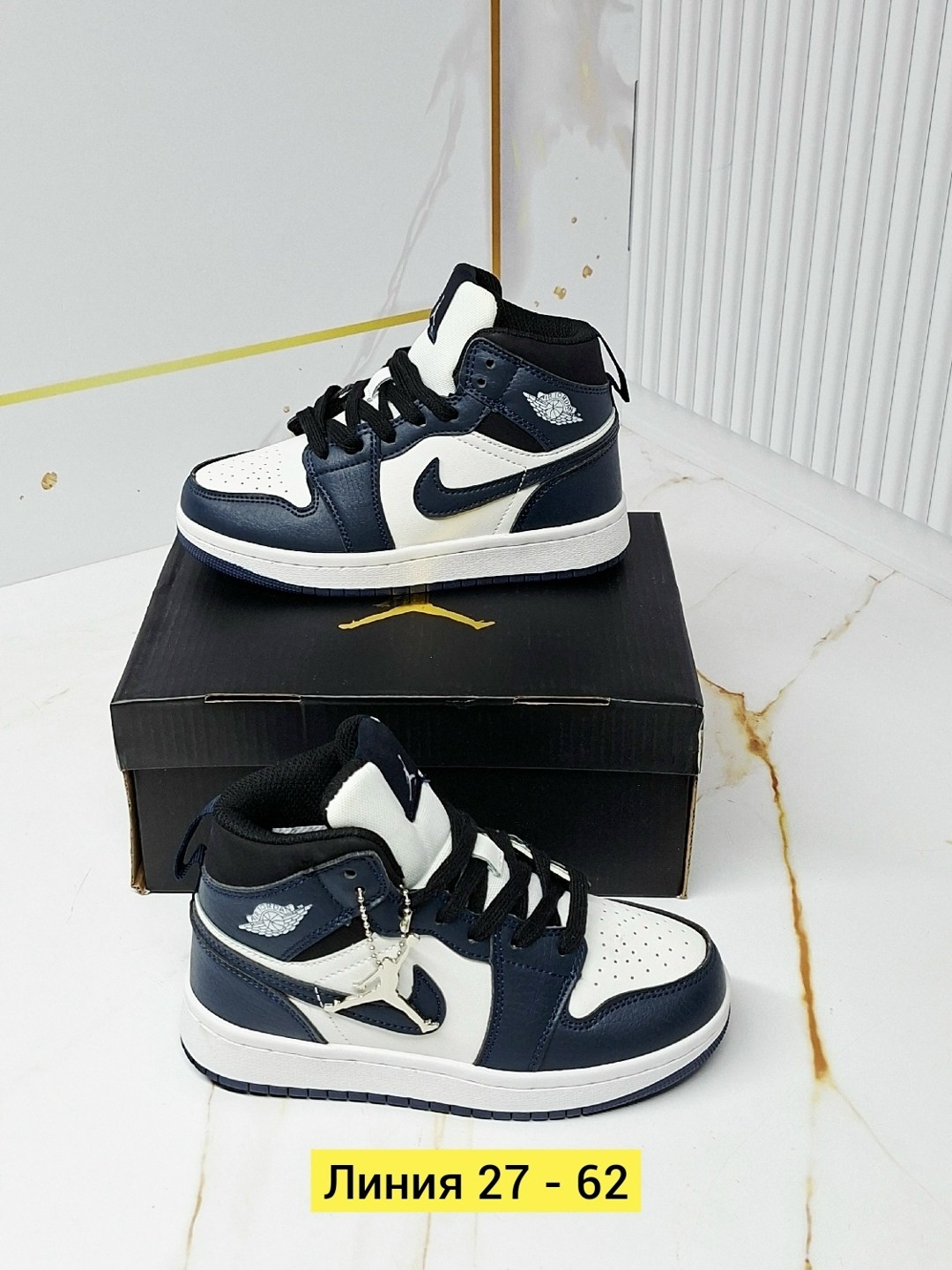 кроссовки,кроссовки nike air jordan 1 mid,кроссовки nike air jordan 1,кроссовки мальчику,мужская  кроссовки