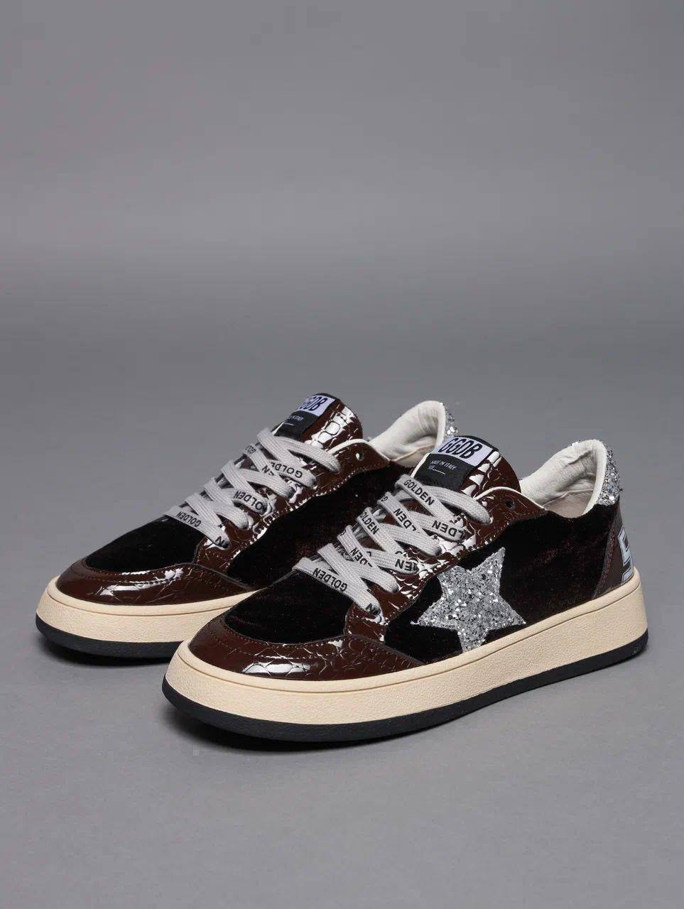 кроссовки golden goose с пайетками на платформе,,голден гус кеды черные,кроссовки golden goose,кроссовки golden goose из натуральной кожи с камнями