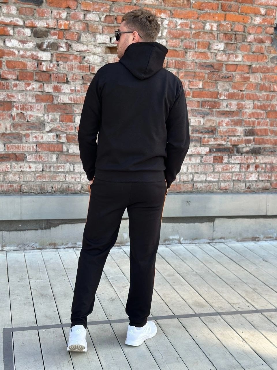 стильный мужской спортивный костюм,мужские спортивные костюмы,спортивные костюм,спортивные костюмы для мужчин,костюм для мужчин