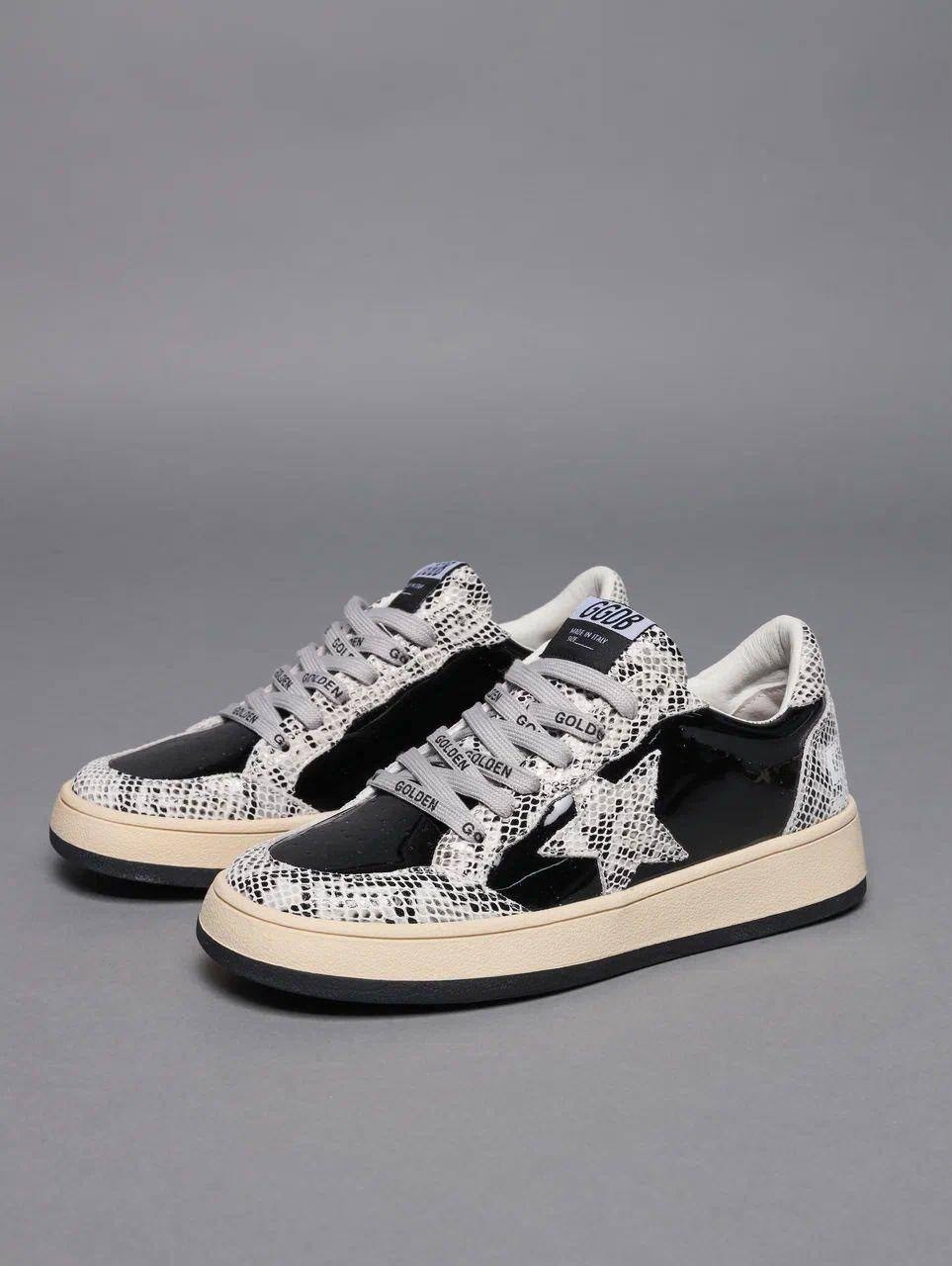 кроссовки golden goose с пайетками на платформе,,голден гус кеды черные,кроссовки golden goose,кроссовки golden goose из натуральной кожи с камнями