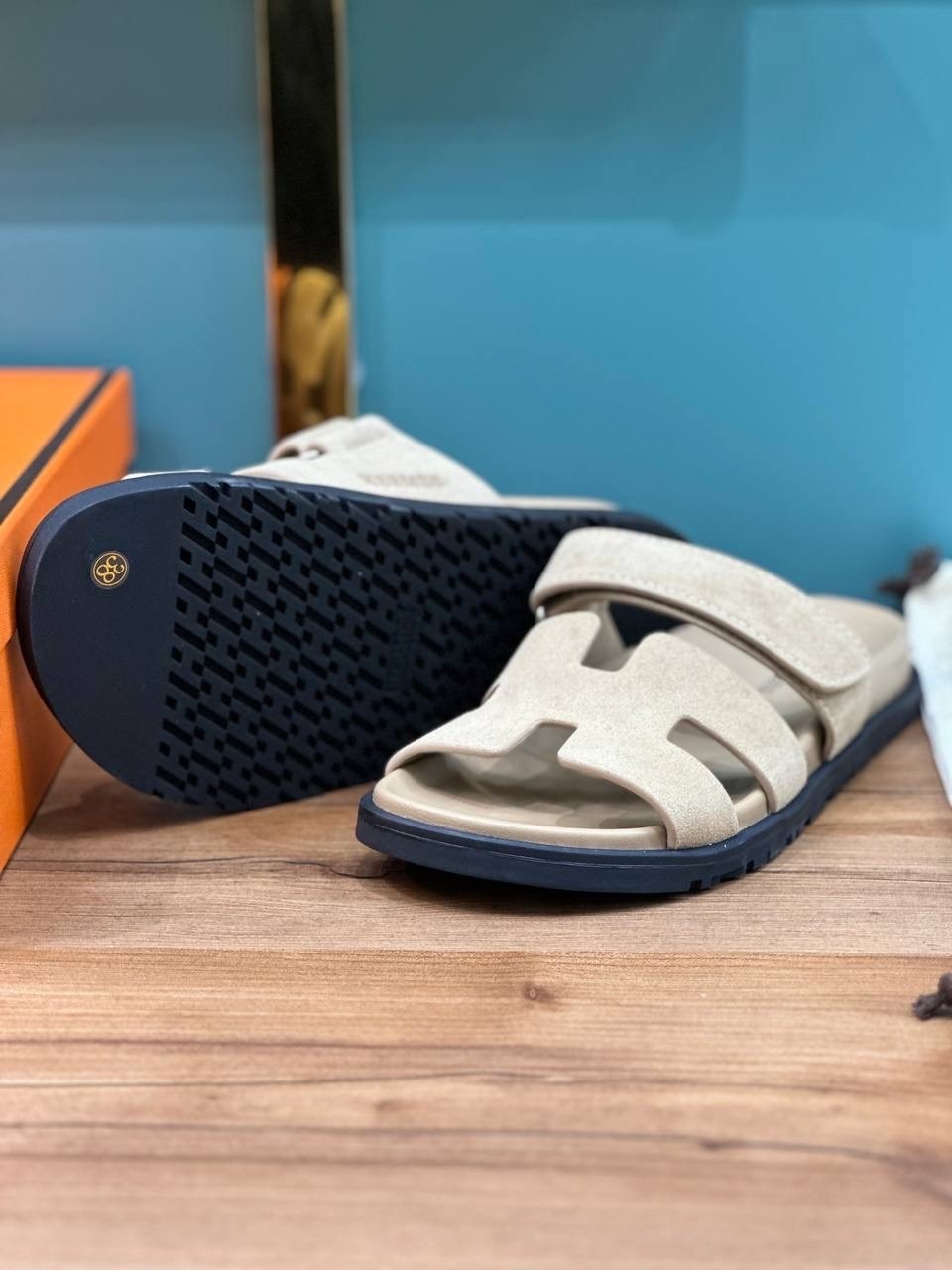 шлепки hermes женские,шлепанцы hermes,замшевые шлепанцы hermes,шлепки hermes,шлепки эрмес