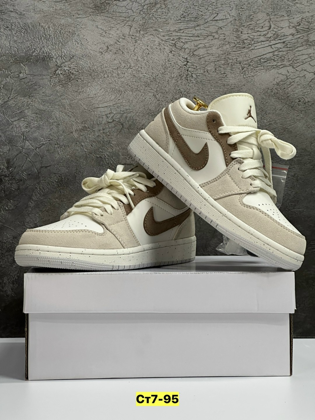 кроссовки nike air jordan 1,кроссовки nike air jordan 1 low,кроссовки nike air jordan,nike air jordan 1 low,кроссовки nkjd