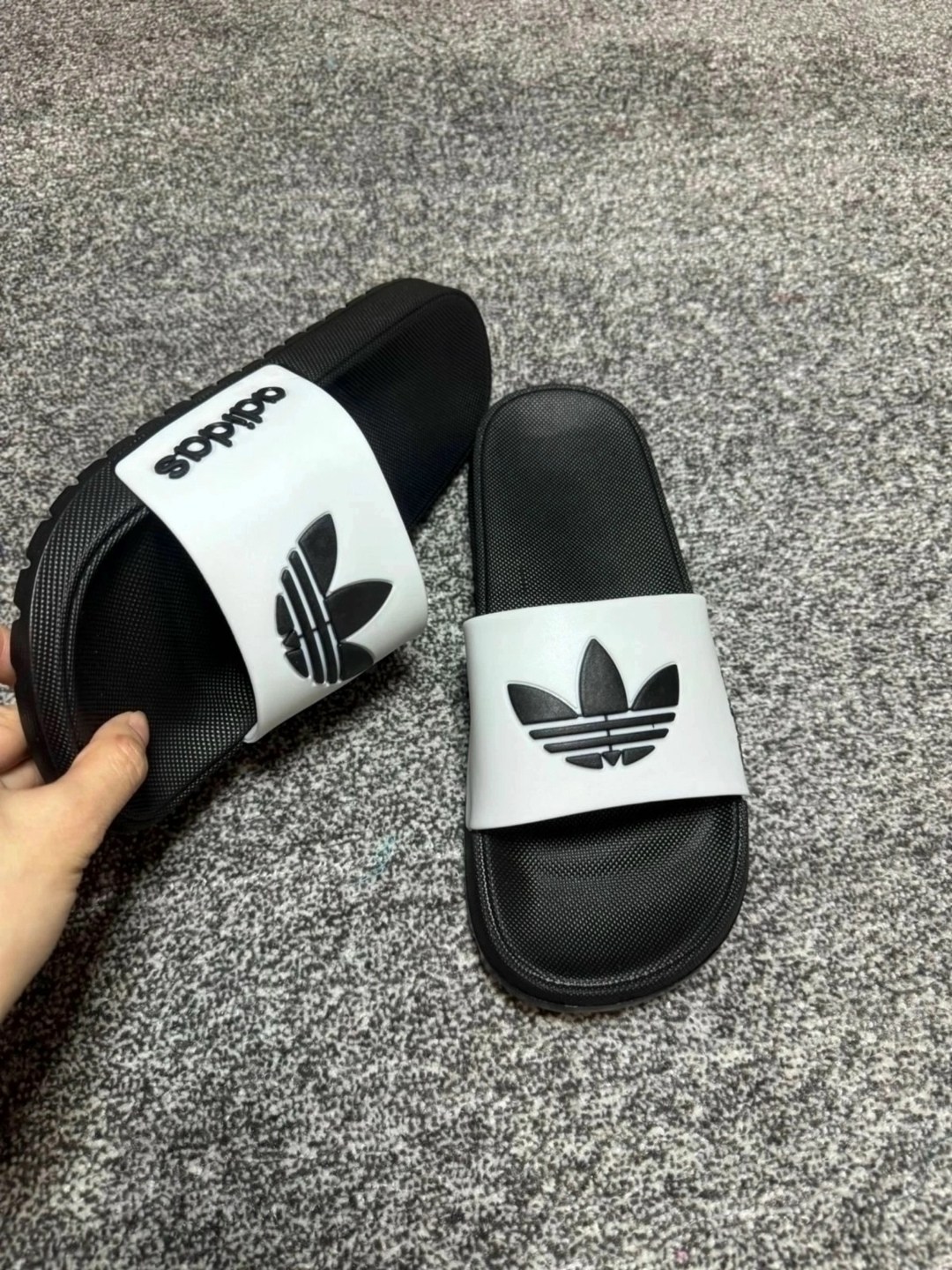 шлепанцы adidas,сланцы adidas,шлепки мужские,мужские шлепанцы,мужские шлепки шлинше