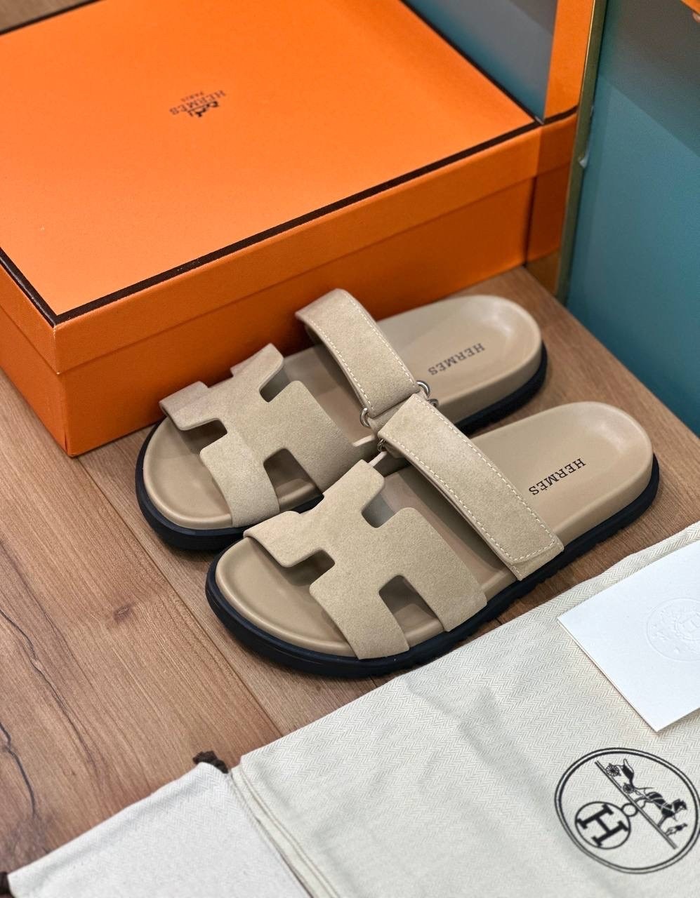 шлепки hermes женские,шлепанцы hermes,замшевые шлепанцы hermes,шлепки hermes,шлепки эрмес