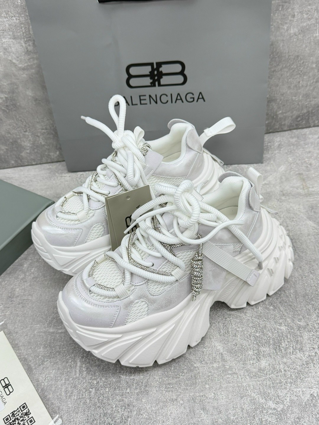 кроссовки женские balenciaga,женские кроссовки,кроссовки,массивные кроссовки,