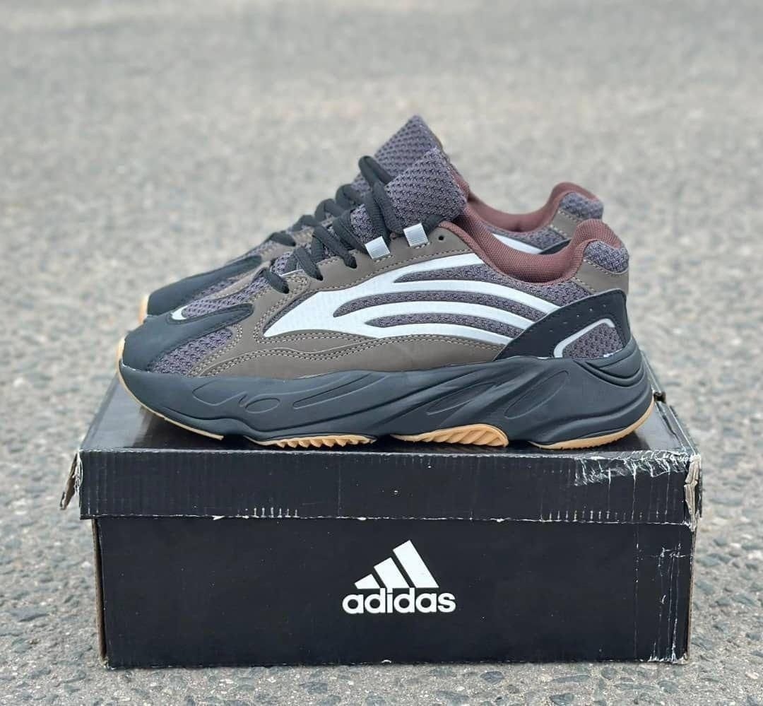 кроссовки adidas yeezy boost 700,adidas yeezy boost 700 v 2,adidas yeezy boost 700,adidas yeezy boost 700 v2 geode,adidas yeezy boost 700 v2 tephra