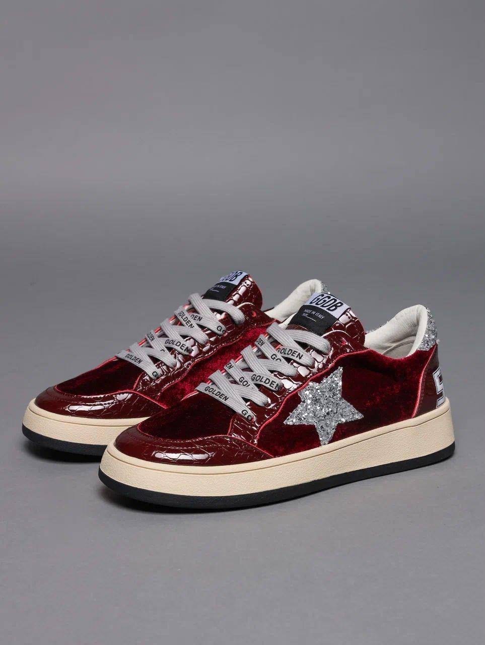 кроссовки golden goose с пайетками на платформе,,голден гус кеды черные,кроссовки golden goose,кроссовки golden goose из натуральной кожи с камнями