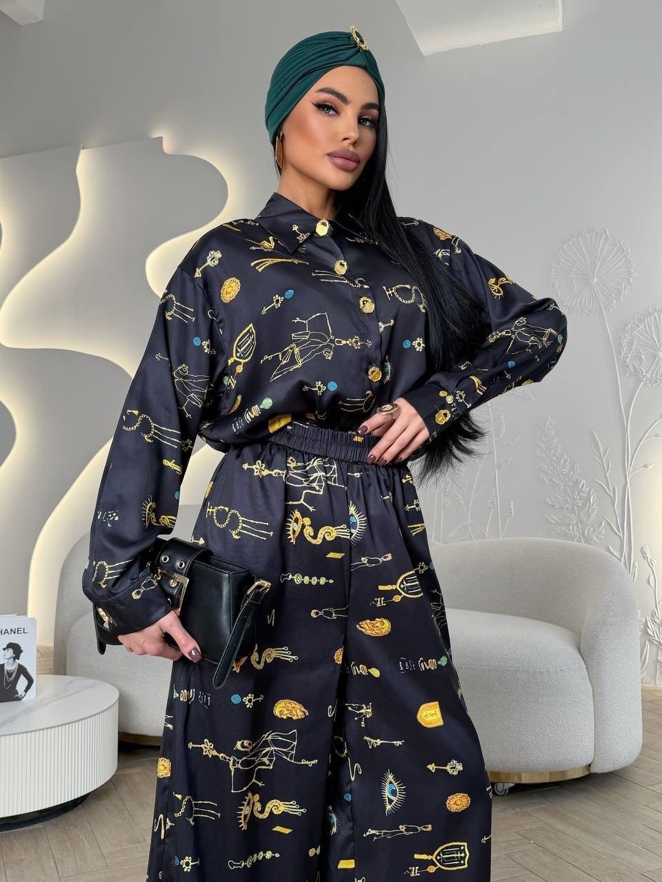 стильные костюмы,брючный костюм,костюм с брюками,пижамные костюмы,женские костюмы