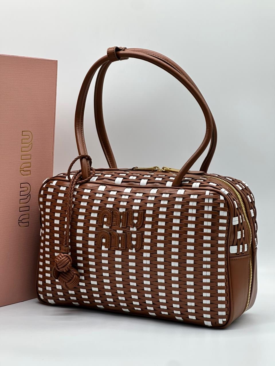 сумка женская miu miu,сумка miu miu,сумка,дорожные сумки,плетеная сумка