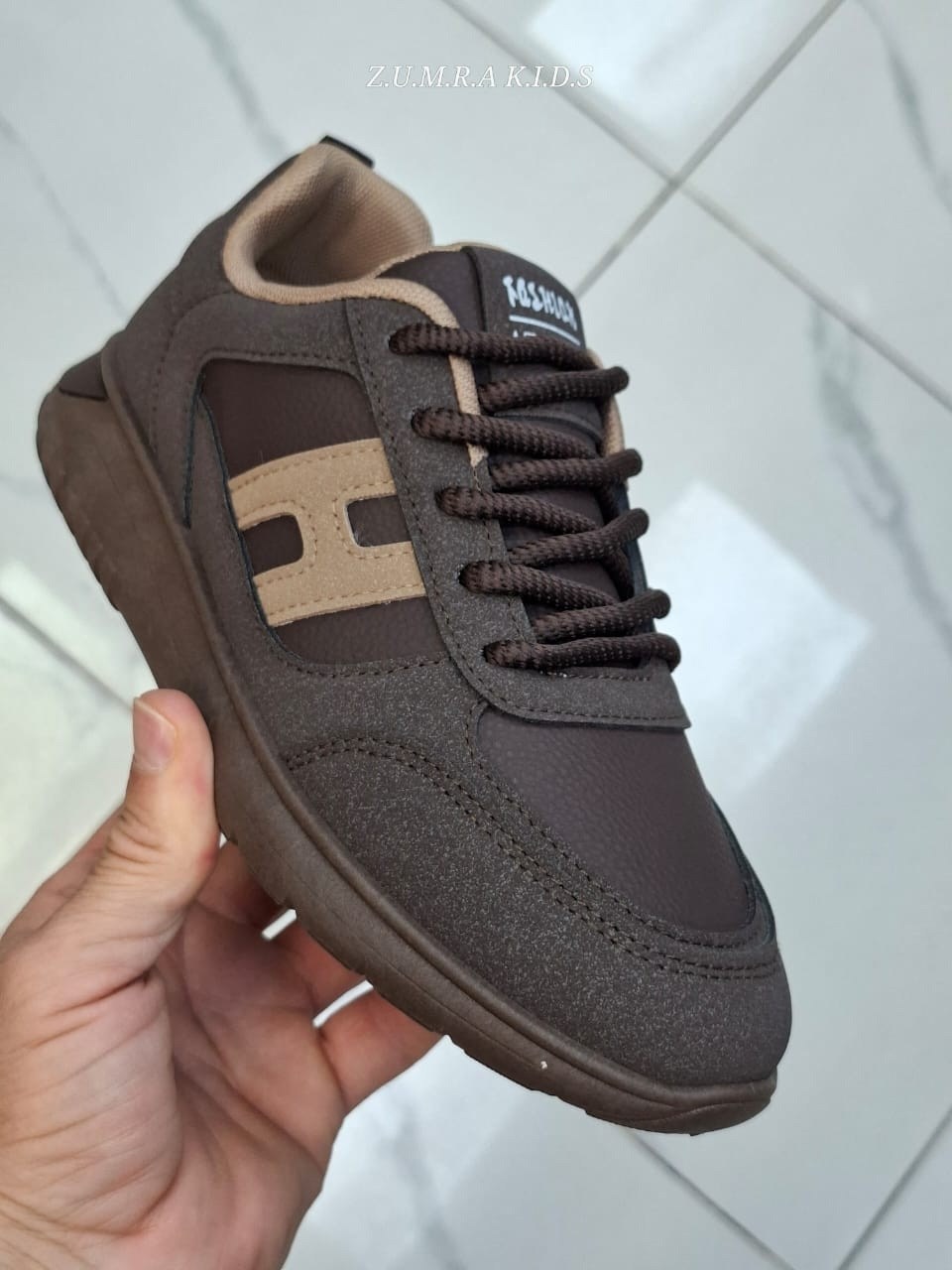 hogan кроссовки,,кроссовка мужской,спортивная ,оригинальные кроссовки