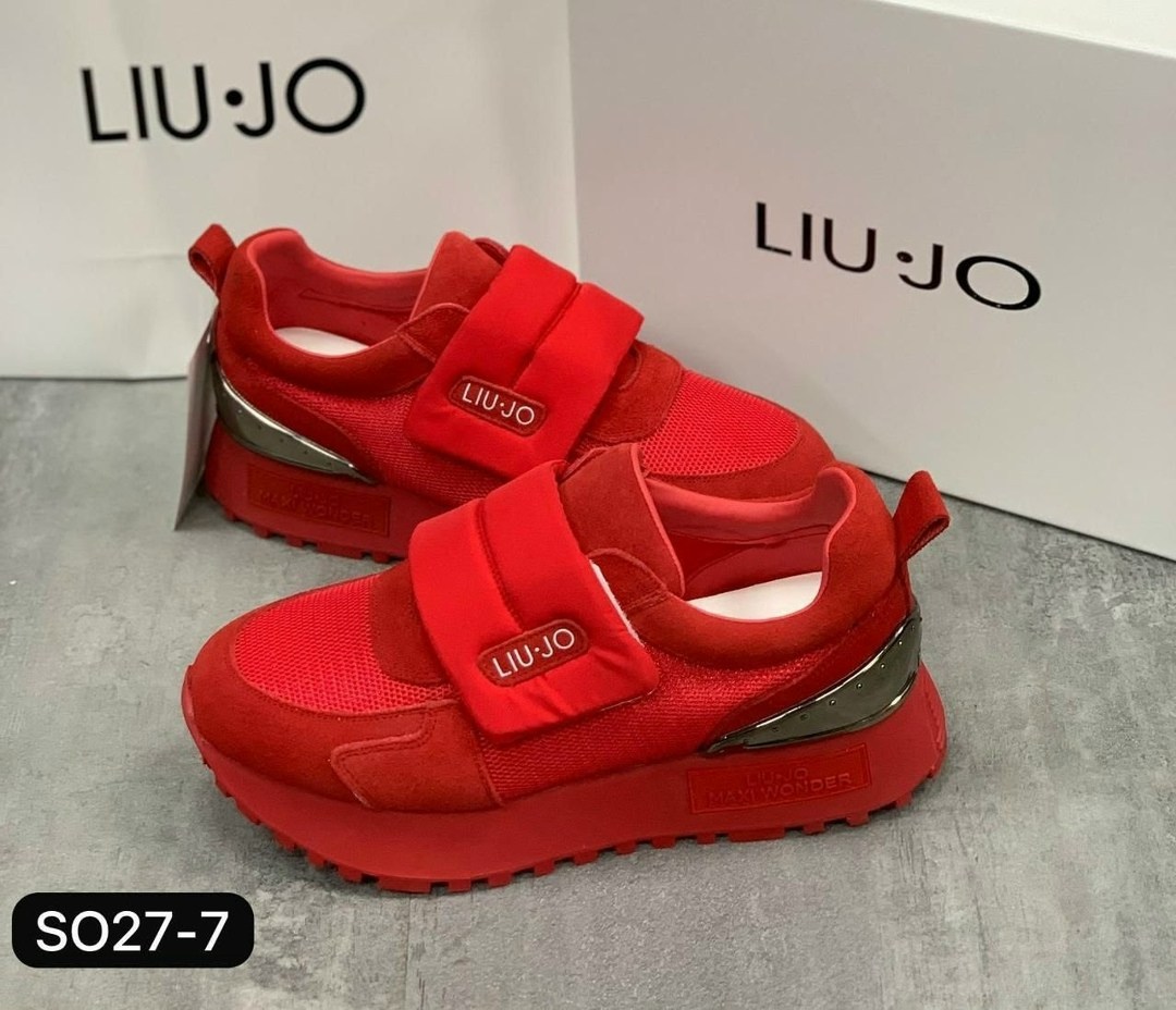 ,женские кроссовки, женская,кроссовки модные,кроссовки liu jo