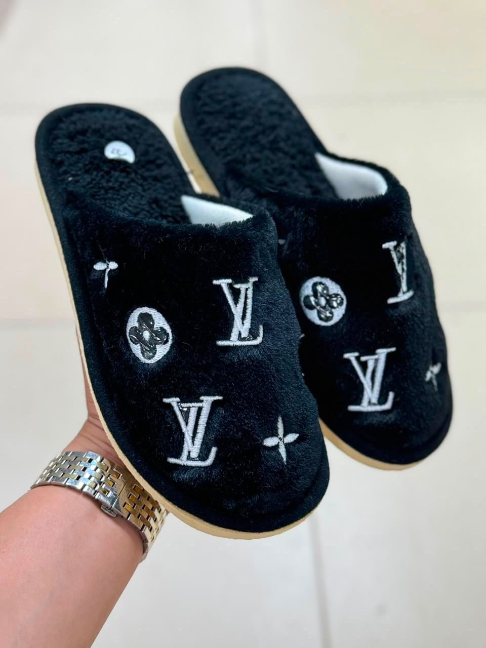 тапочки домашние женские,женские тапочки,,тапочки louis vuitton,тапочки модные