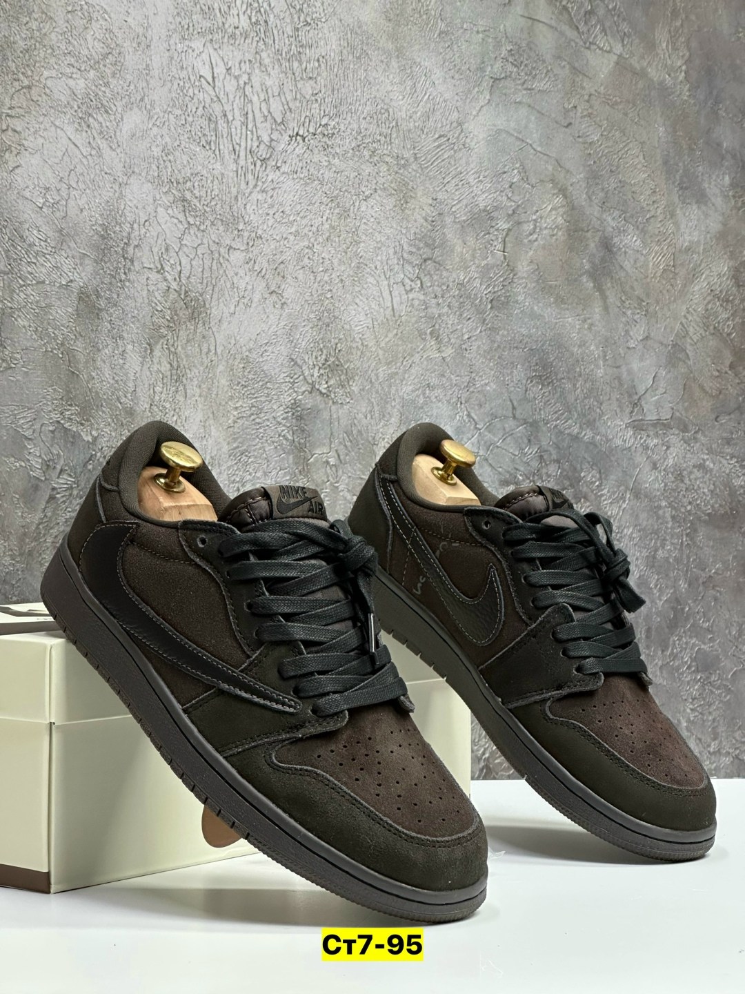 кроссовки nike air jordan 1 low travis scott,nike travis scott кроссовки air jordan,кроссовки мужские nike air jordan 1,кроссовки nike travis scott,nike air jordan 1 low travis scott