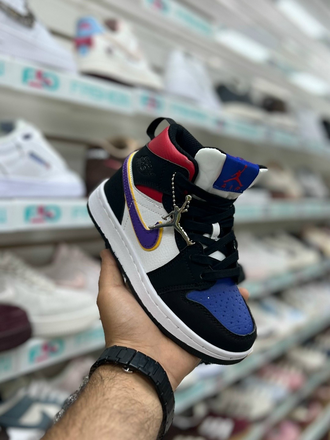 nike air jordan 1 mid se,air jordan 1 mid se purple,nike air jordan 1 mid,air jordan 1 mid se,air jordan 1 mid