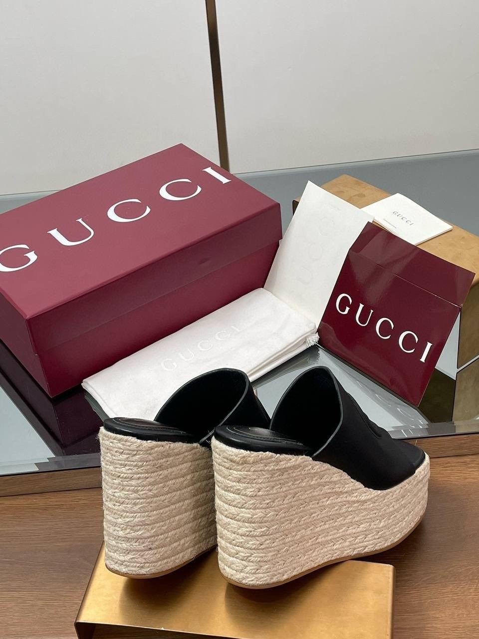 ,обуви,сабо гуччи,босоножки gucci,женская