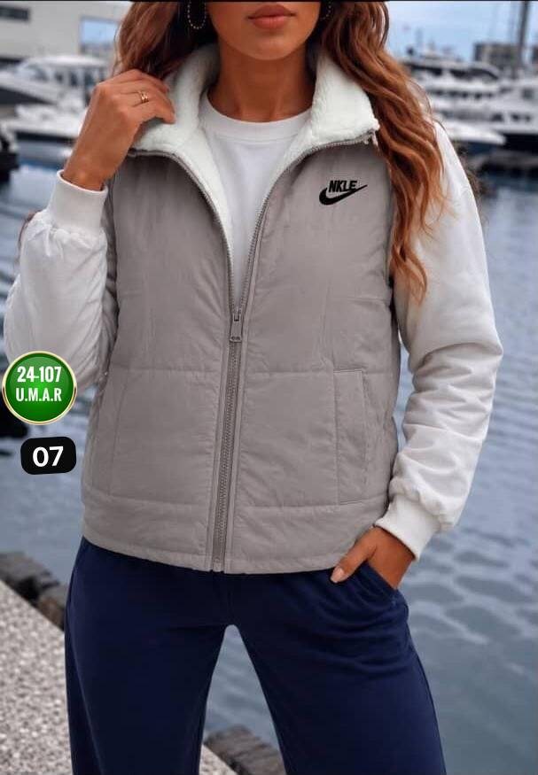 жилетка женская,жилеты женские,женский жилет nike,спортивный жилет,жилетки