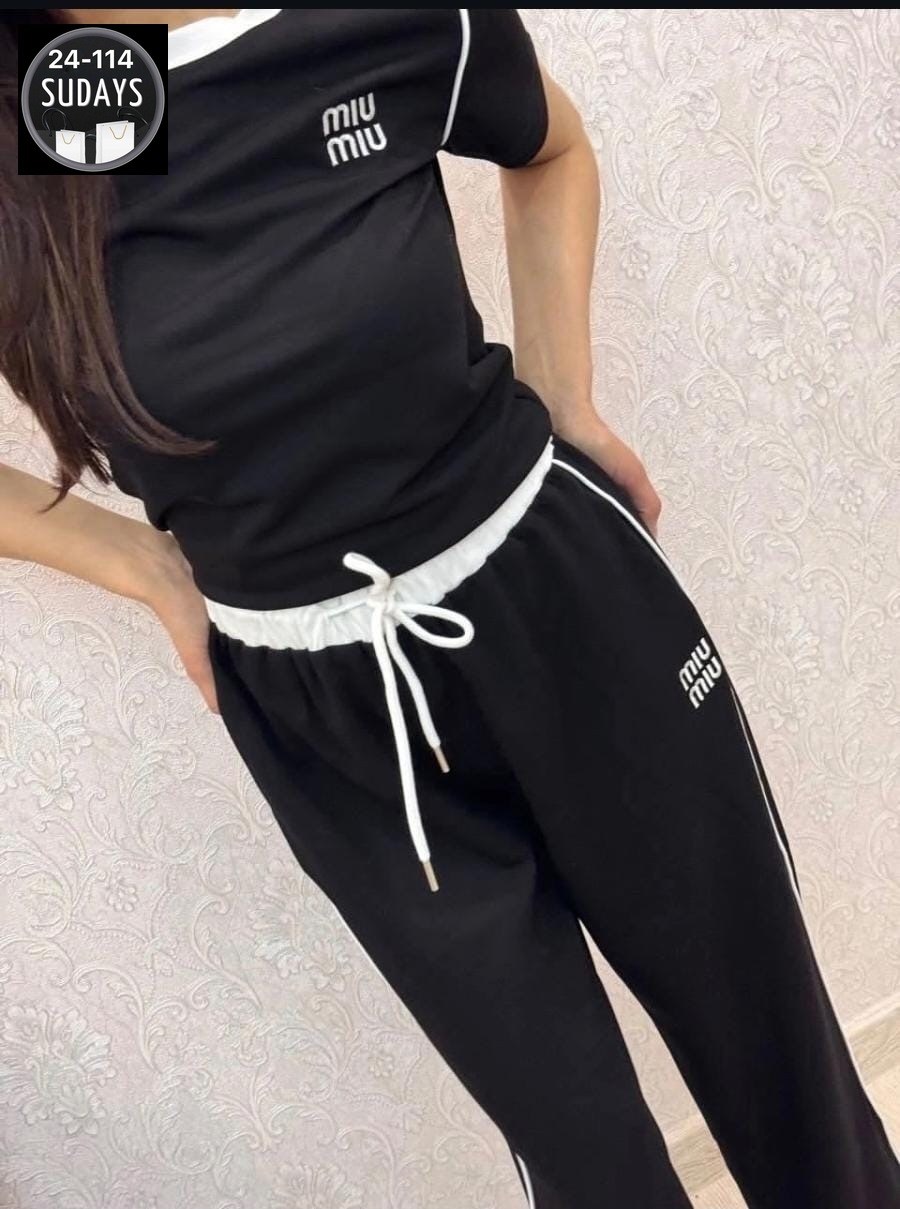 спортивные костюмы без начеса,костюм miu miu,женский костюм,спортивные костюм,костюм двойка