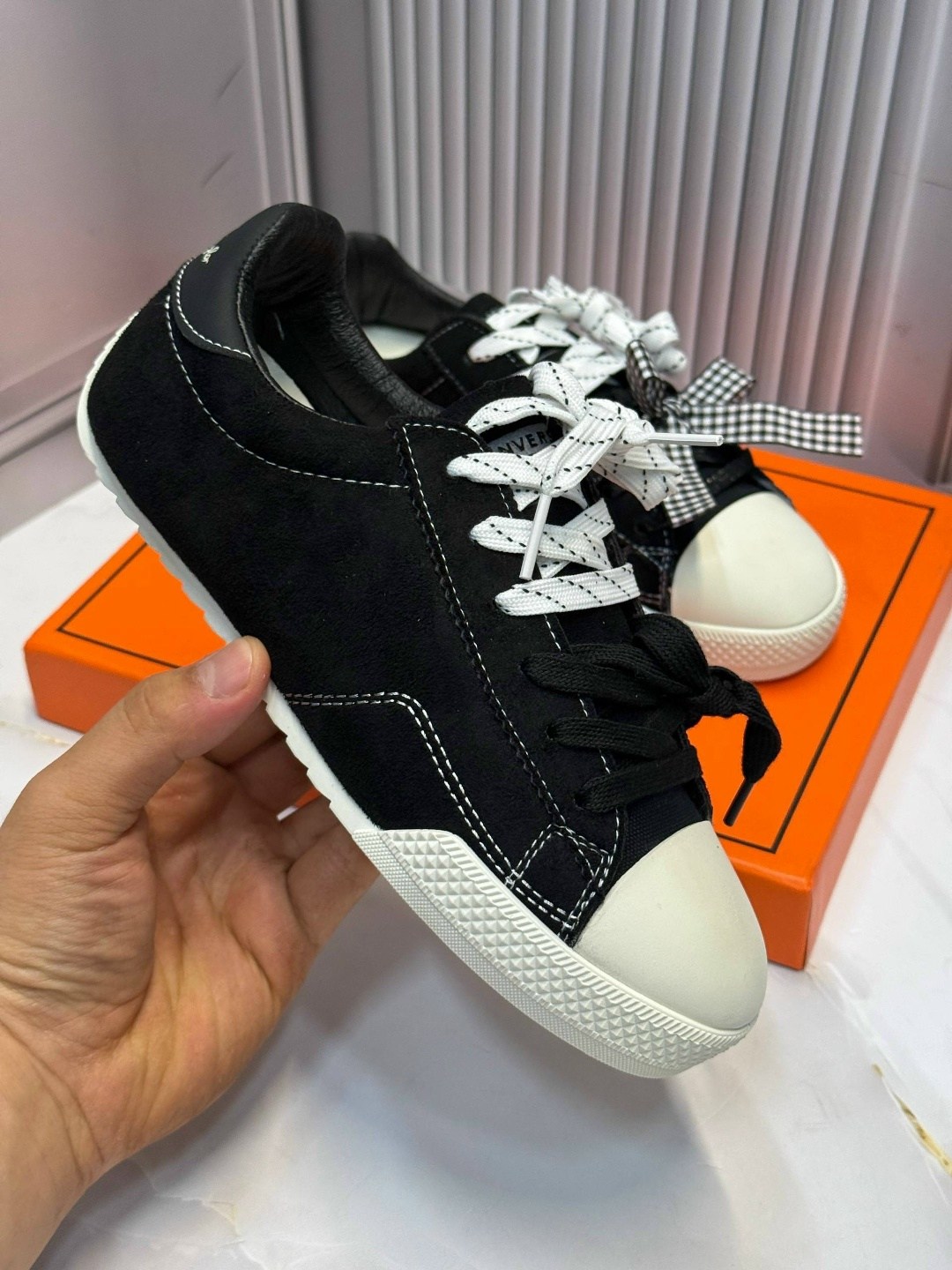 ,кроссовки hermes,женские кроссовки,женская ,кроссовки повседневные