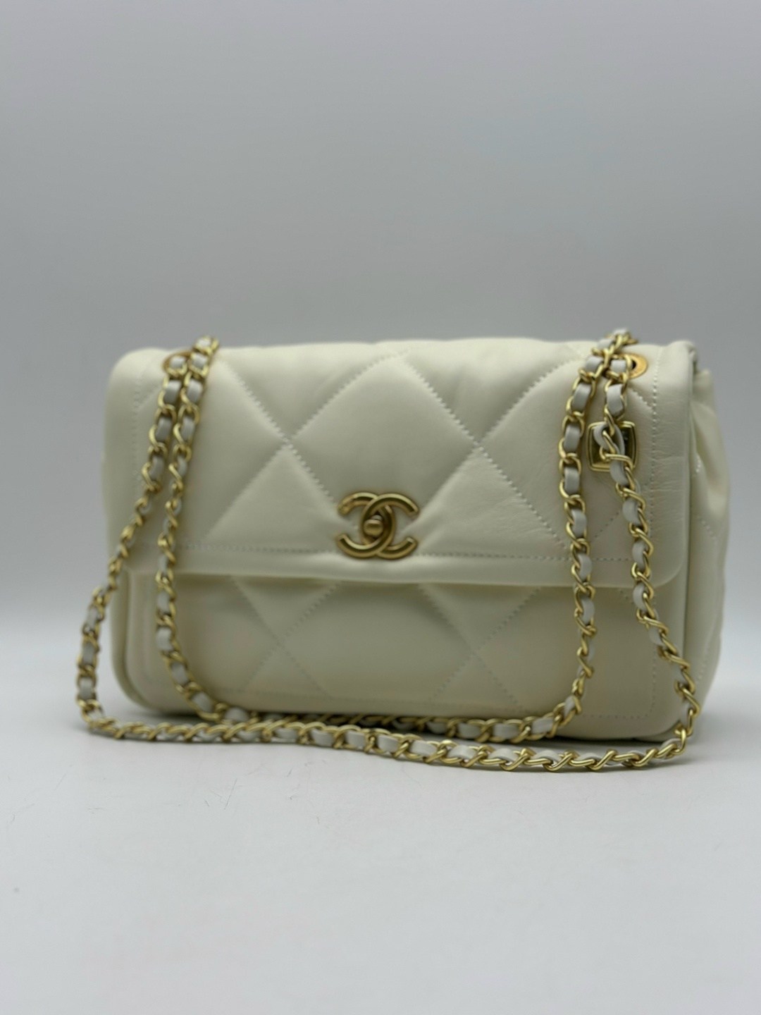 сумка женская chanel,сумка шанель,chanel сумка,сумка шанель диана,маленькая сумка шанель