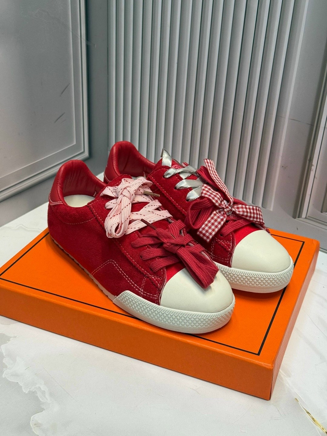 ,кроссовки hermes,женские кроссовки,кеды hermes,кроссовки fendi
