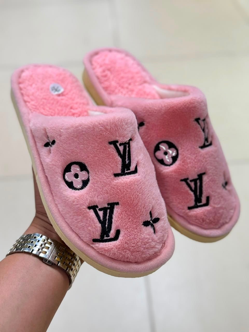 тапочки домашние женские,женские тапочки,,тапочки louis vuitton,тапочки модные