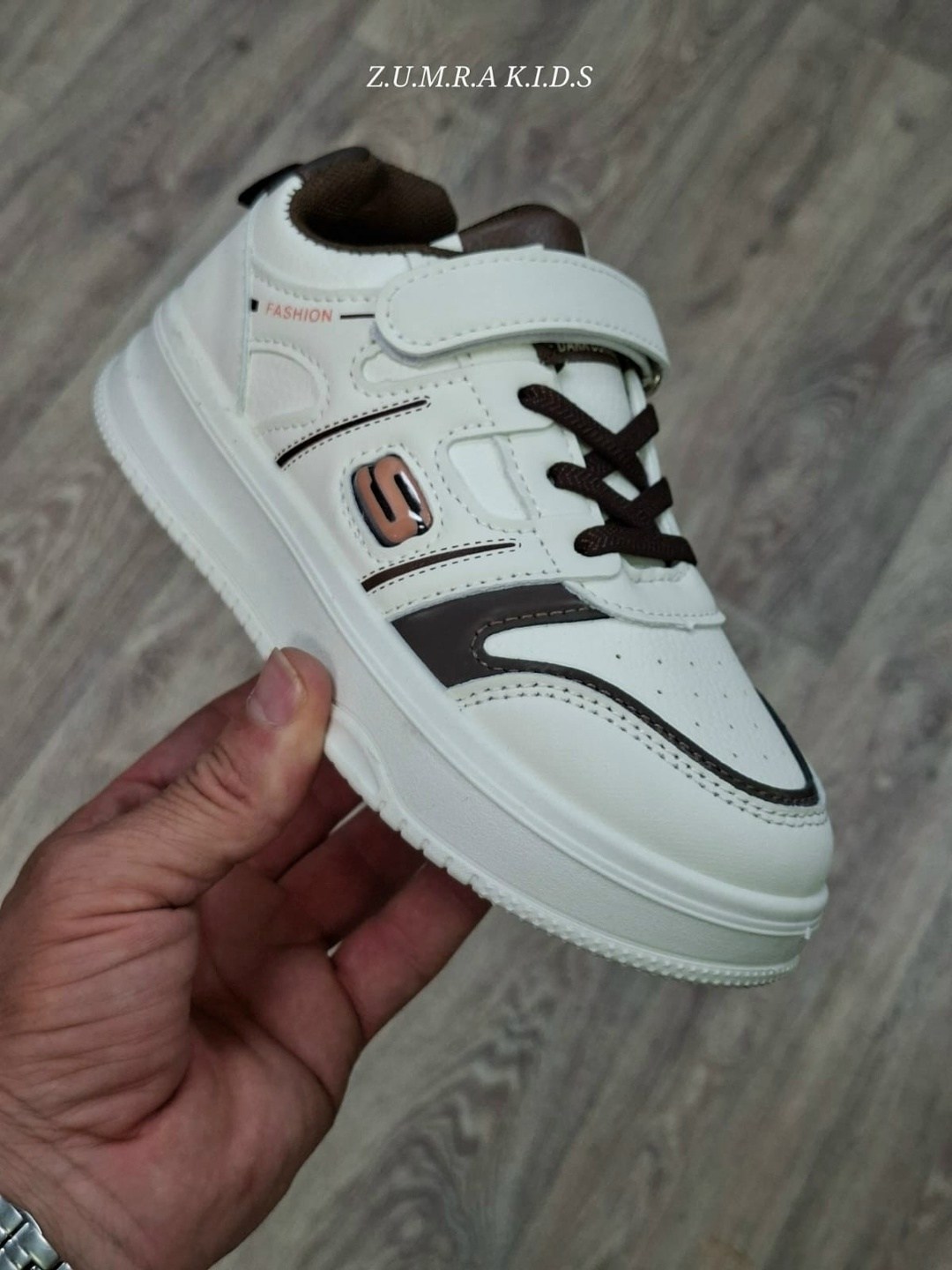 ,кроссовки черные,кроссовки adidas,кроссовки женские черные,adidas мужские кроссовки