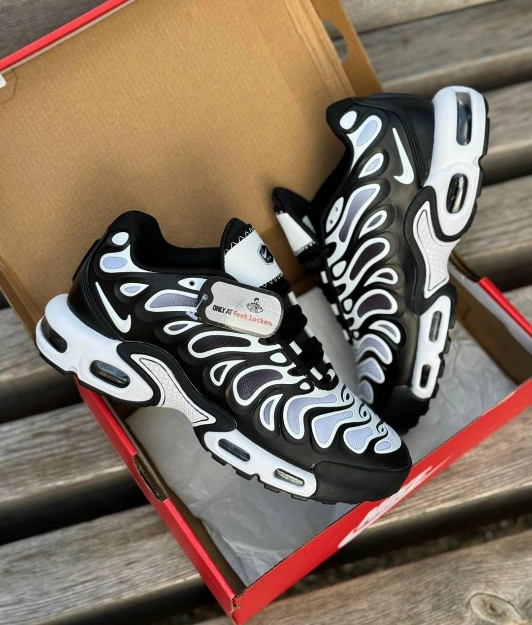 кроссовки nike air max tn plus,кроссовки nike air max plus,nike air max plus tn,кроссовки,кроссовки nike air max plus drift
