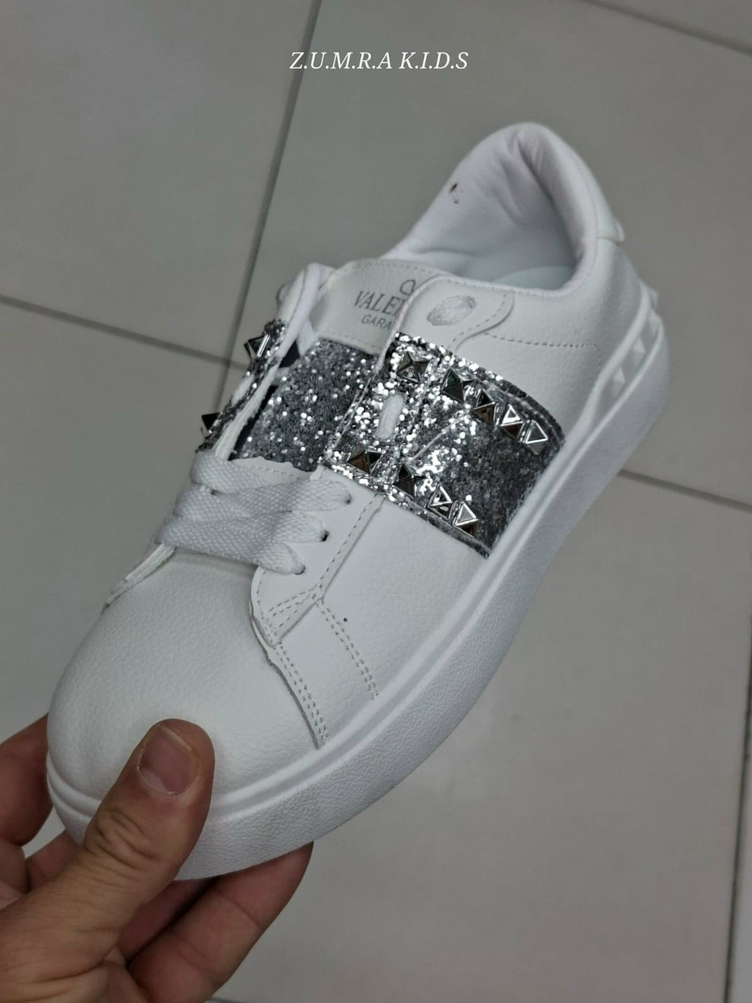 ,кроссовки valentino,кеды валентино женские,женские кроссовки,кроссовки для женщин
