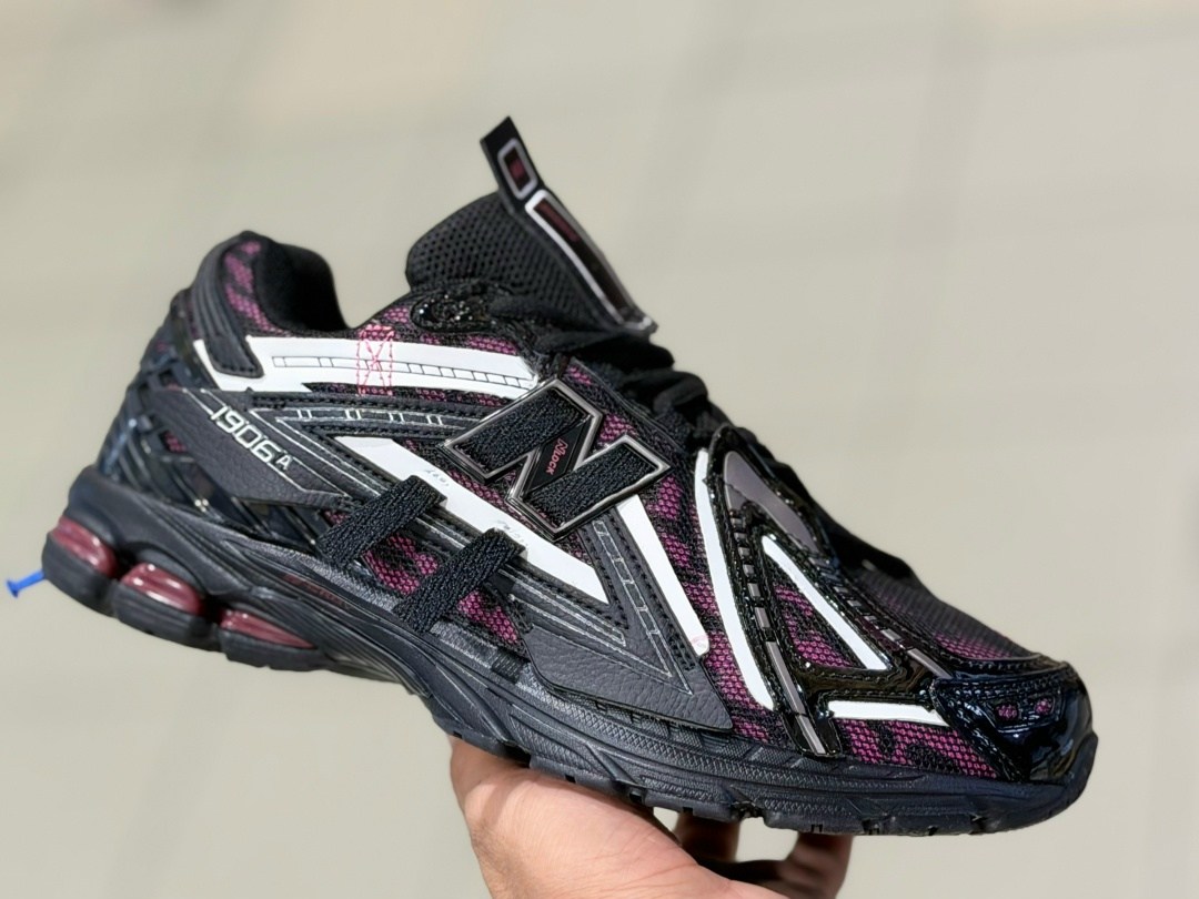 кроссовки new balance 1906 a,кроссовки new balance 1906a 'black dragon berry',,кроссовки new balance,кроссовки new balance 1906a на шнуровке черный