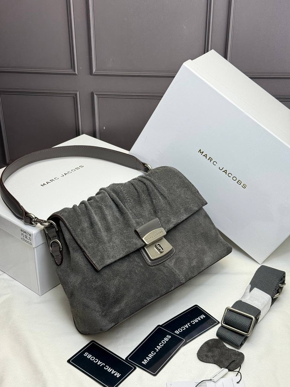 роскошная сумка из замши balenciaga rodeo,сумка,сумка фенди замшевая,женская сумка,замшевая сумка