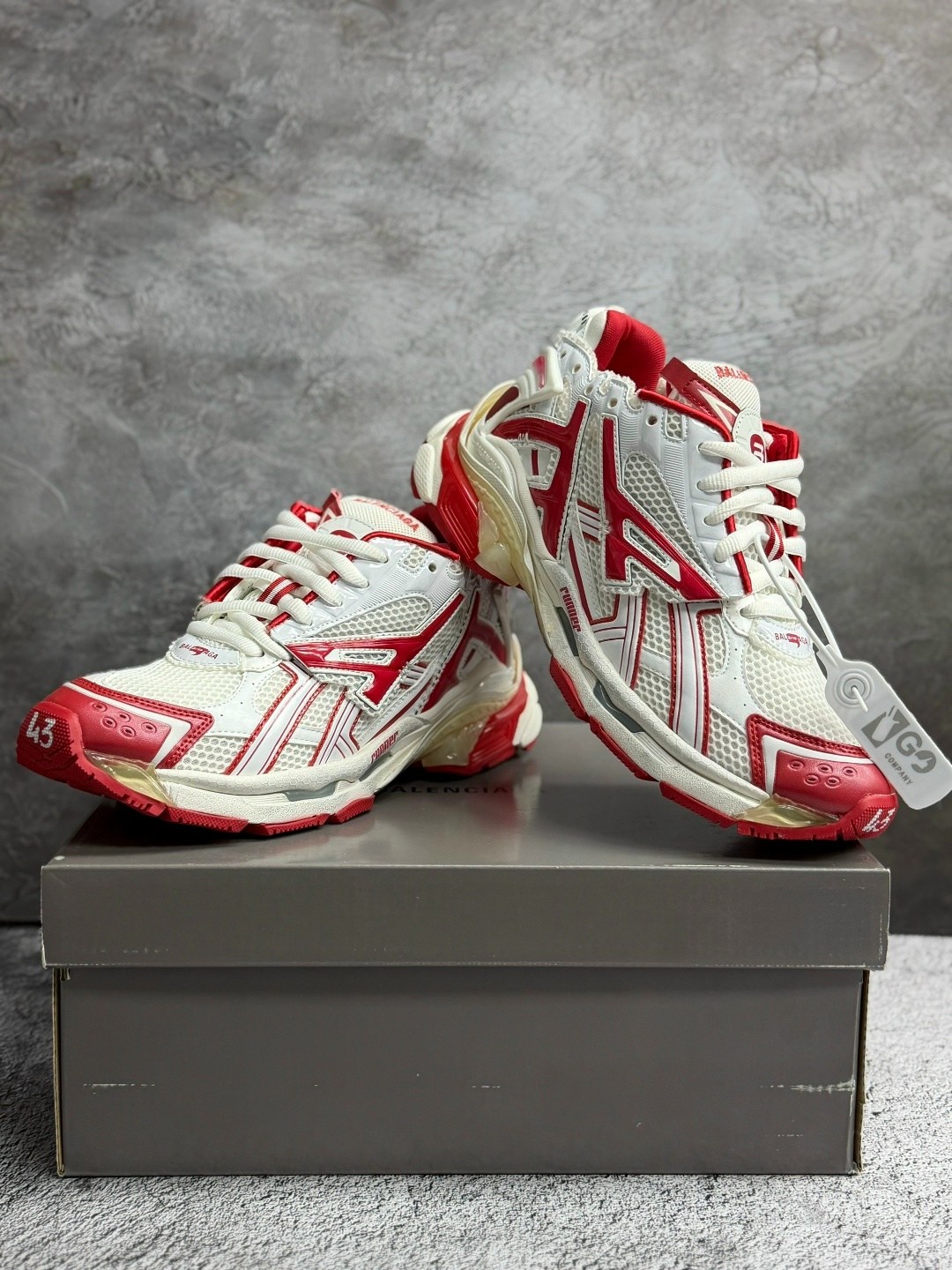 кроссовки мужские balenciaga runner белый красный,balenciaga runner кроссовки,balenciaga runner sneaker white red,balenciaga oc11z10724 runner sneaker in red white,кроссовки balenciaga runner sneaker