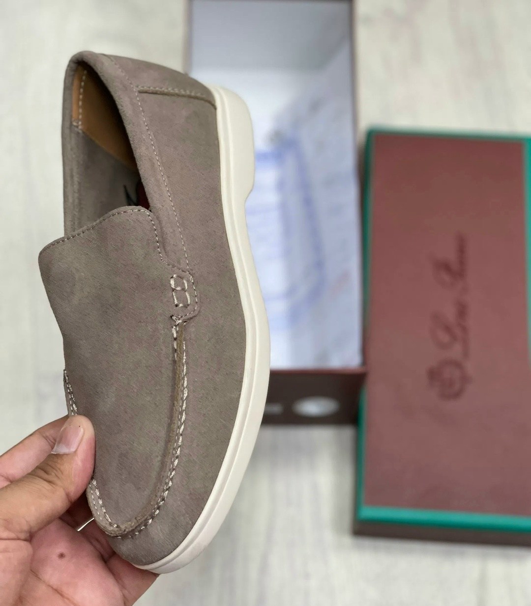 лоферы из натуральной замши loro piana,мужские лоферы loro piana,лоферы loro piana,лоферы замшевые loro piana,