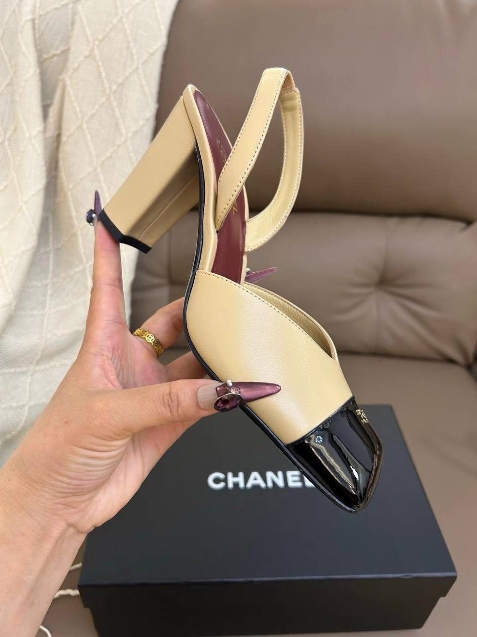 босоножки шанель бежевые,туфли chanel,босоножки chanel,туфли шанель,chanel бежевые кожаные туфли для женщин