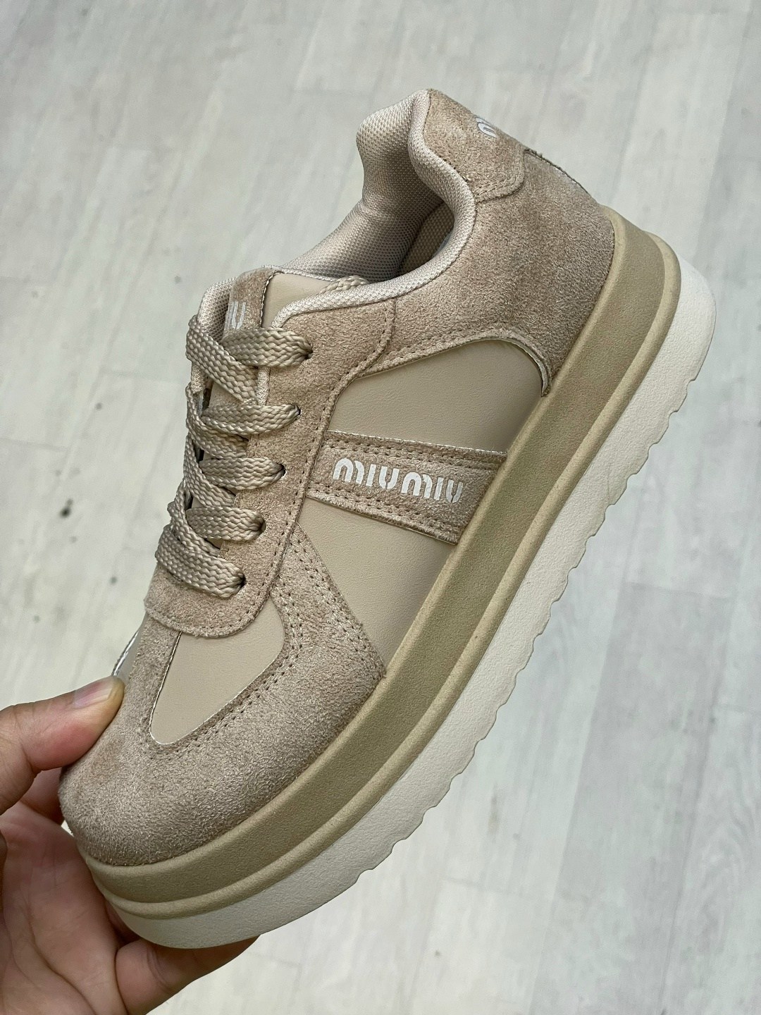 ,кроссовки женские,кроссовки замш,кроссовки miu miu, женская