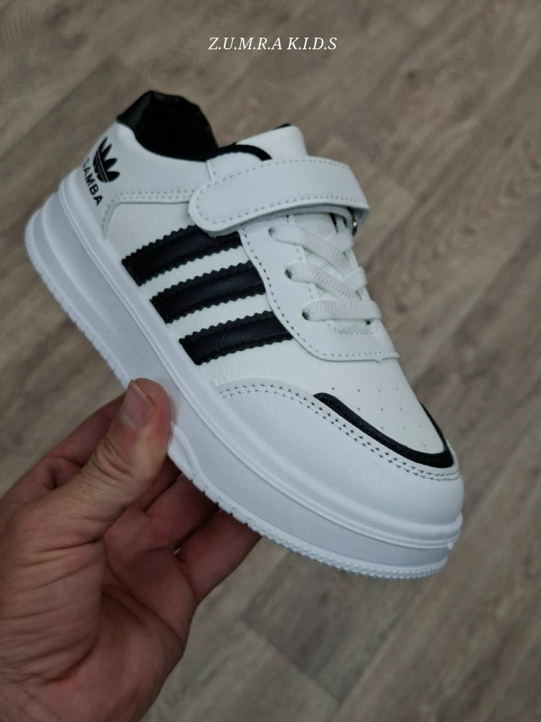 ,кроссовки черные,кроссовки adidas,кроссовки женские черные,adidas мужские кроссовки
