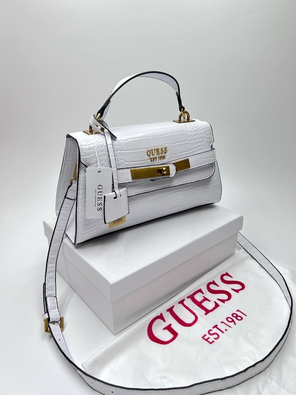 cумка женская guess,сумка guess,guess сумка на плечо кросс-боди,сумка на плечо guess,guess сумка кросс боди