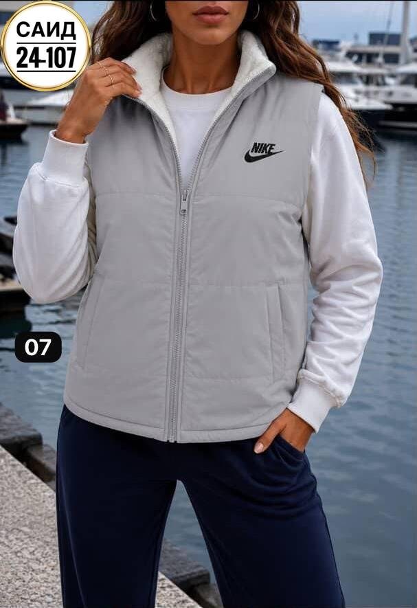 жилетка женская,женский жилет nike,жилетки,жилеты женские,жилетка nike