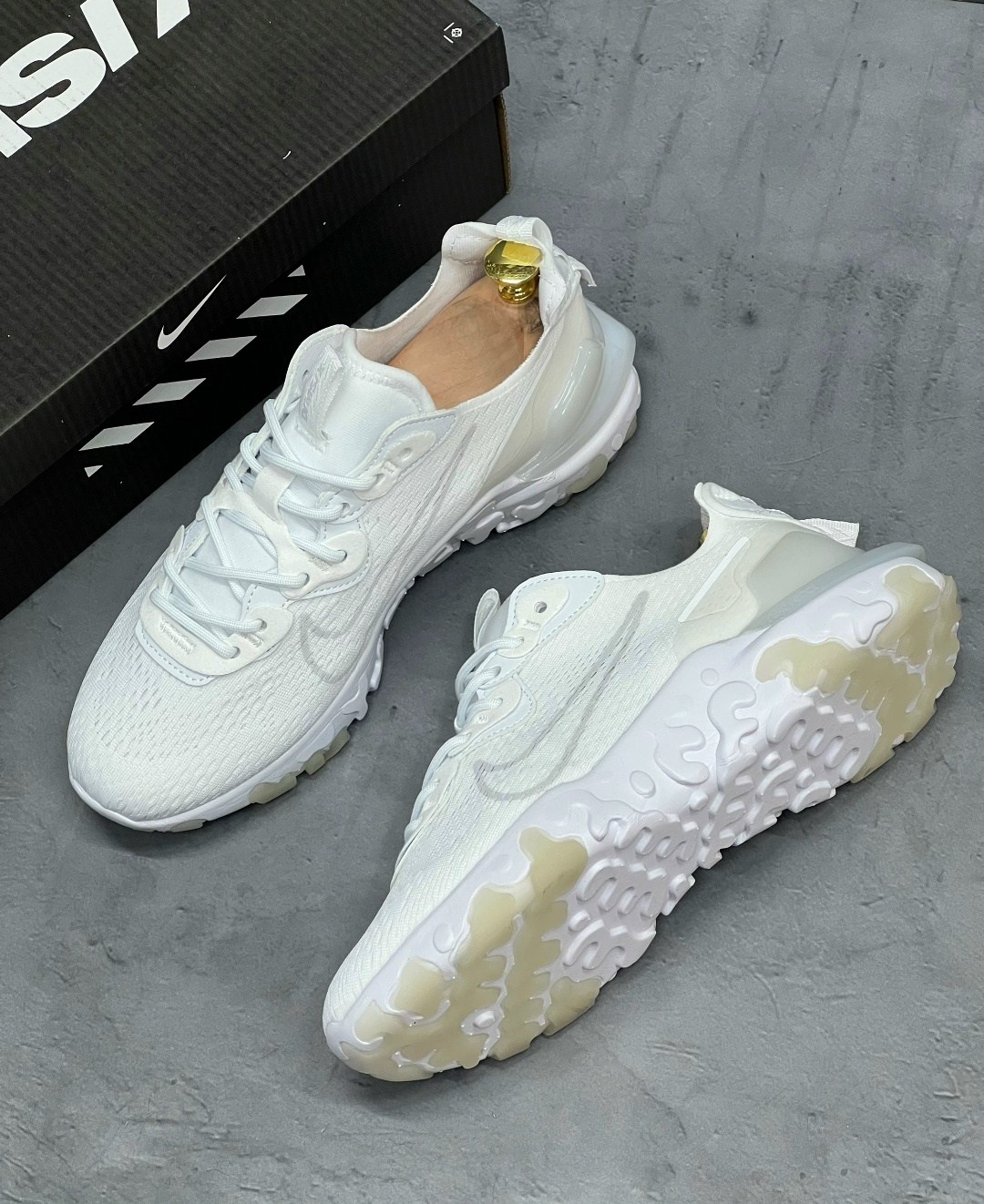 кроссовки мужские nike react vision белые,nike react vision white,кроссовки nike react vision,кроссовки nike sportswear react vision white/light smoke grey,кроссовки nike react