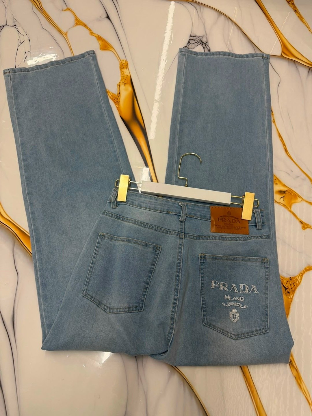 джинсы prada,женские джинсы,джинсы,модные джинсы,стильные джинсы