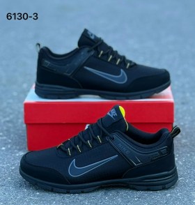 Кроссовки