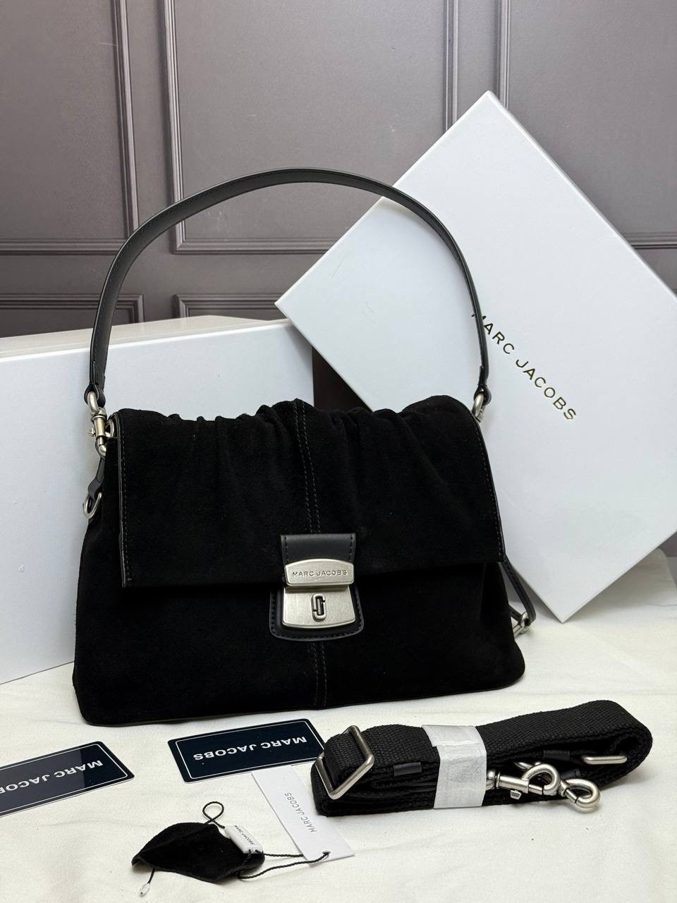 роскошная сумка из замши balenciaga rodeo,сумка,сумка фенди замшевая,женская сумка,замшевая сумка