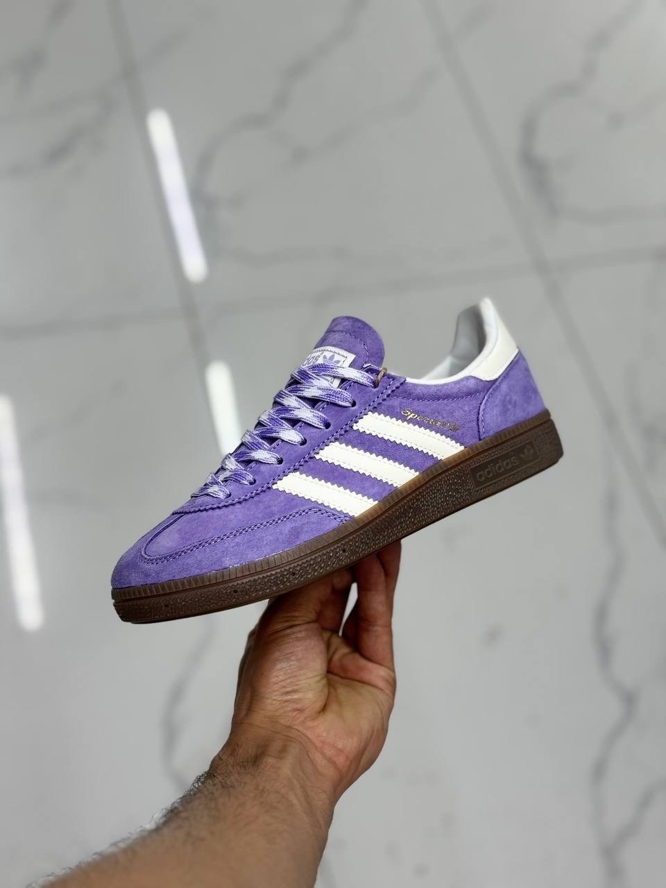 кроссовки adidas spezial,adidas originals handball spezial,адидас кроссовки специал spezial,кроссовки adidas spezial голубые,adidas handball spezial