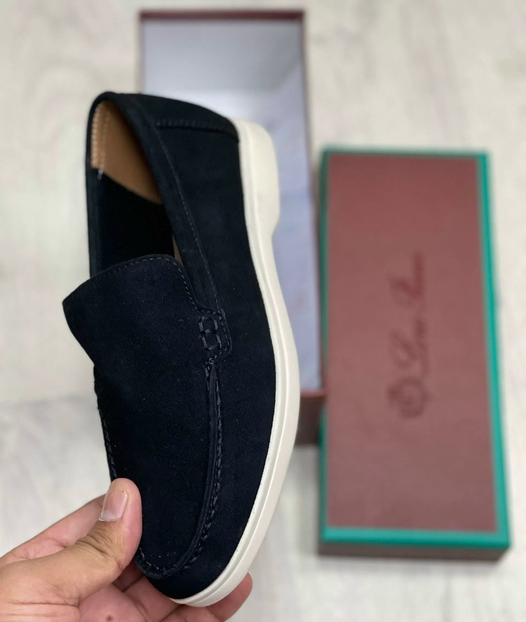 лоферы из натуральной замши loro piana,мужские лоферы loro piana,лоферы loro piana,лоферы замшевые loro piana,