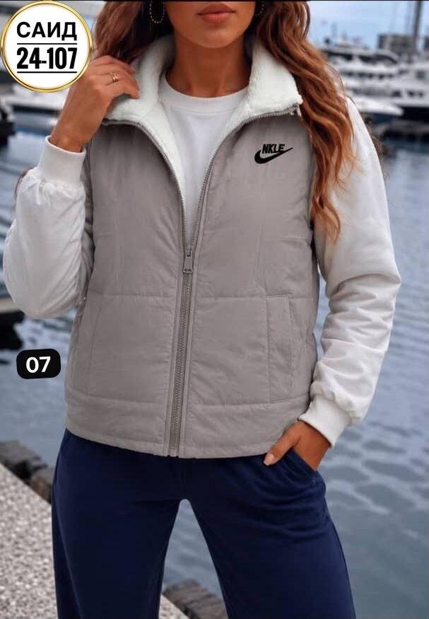 жилетка женская,женский жилет nike,жилетки,жилеты женские,жилетка nike