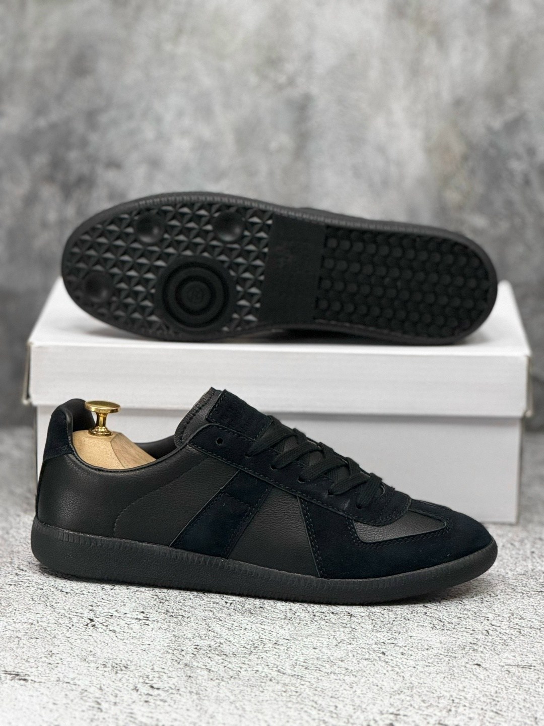 кроссовки replica maison margiela черные,maison margiela replica black,maison margiela replica кроссовки,кроссовки maison margiela replica black,maison margiela кроссовки